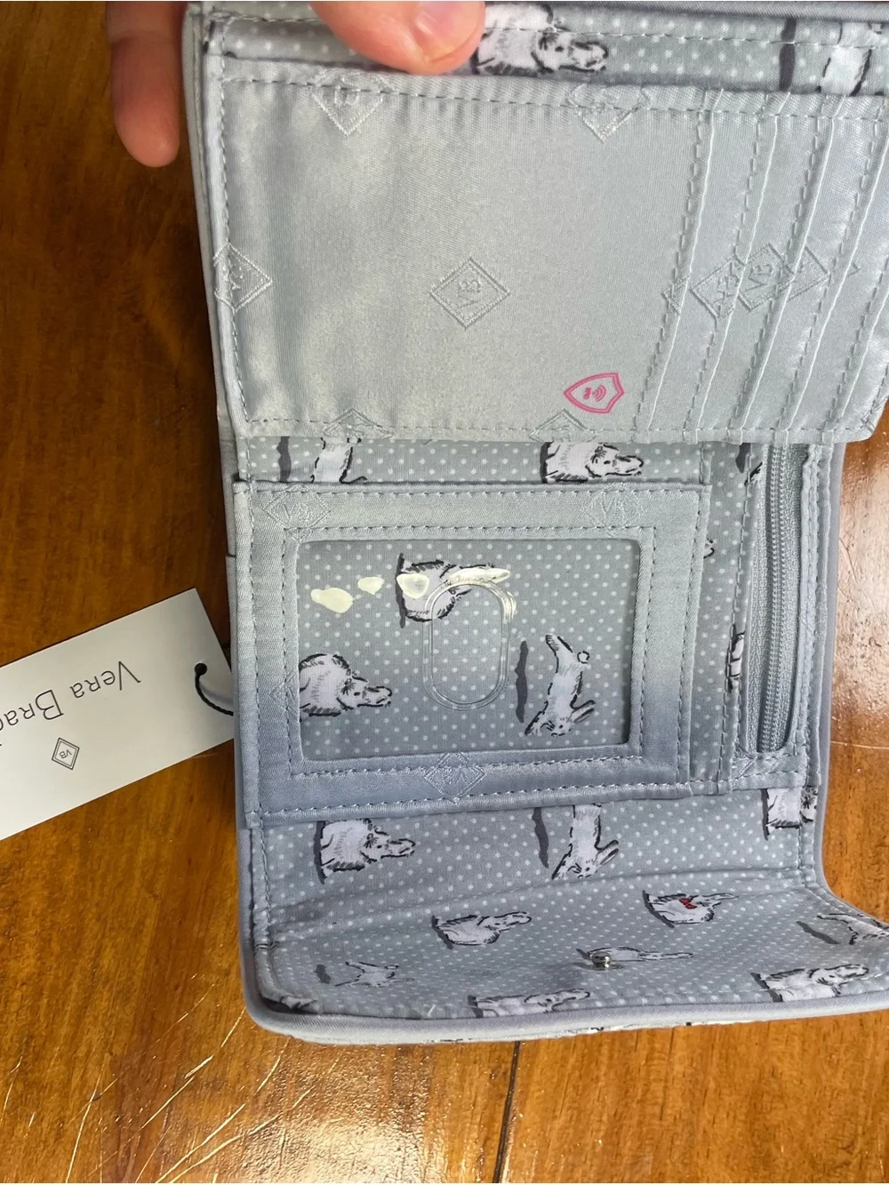 Vera Bradley Quilted Riley Compact Wallet - Beary Merry NWT - Picture 3 of 3